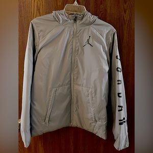 Air Jordan zip-up hooded jacket XL (youth 13-15 y.o.)